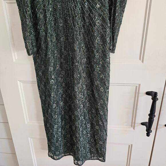 Mac Duggal 93676 Beaded Lace Long Sleeve Formal Gown Dress Green Size 4 - Picture 4 of 10
